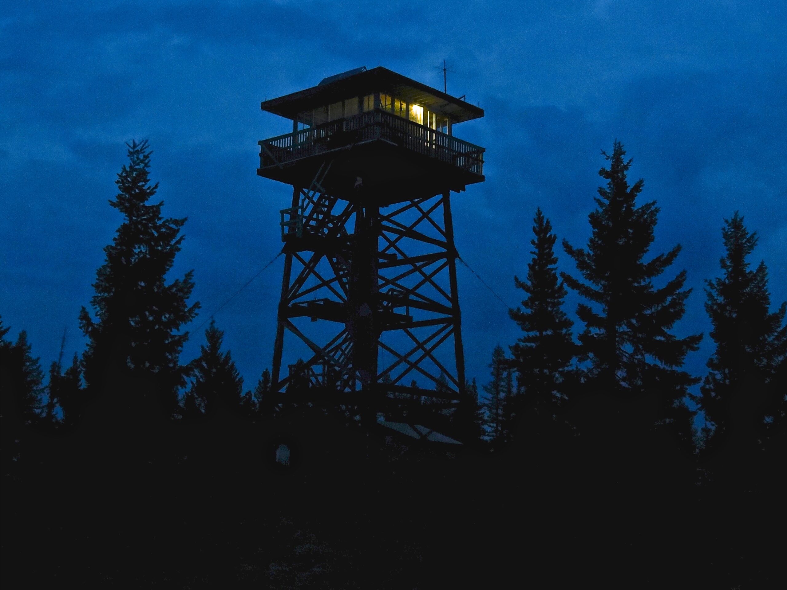 ‘God Moments’ in a Fire Lookout Tower – The University Times